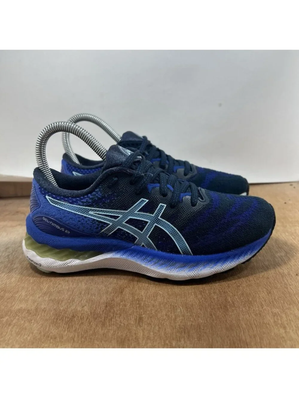 Asics Gel Nimbus 23 Women Size 5 Blue Athletic Running Shoes 1012A885